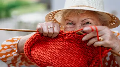 Granny H: Meet ‘Granny H’, the mystery grandma who leaves knitted toys in a village in England that kids can’t wait to find!