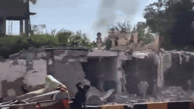 Pakistan suicide blast: Mosque destroyed, people rescue survivors from under rubble – videos